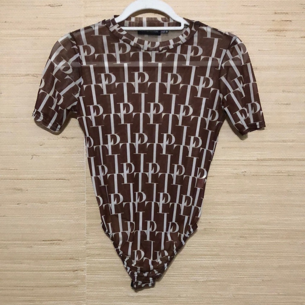 Brown and White Pretty Little Thing Logo Print Sheer Mesh Thong Bodysuit size 4